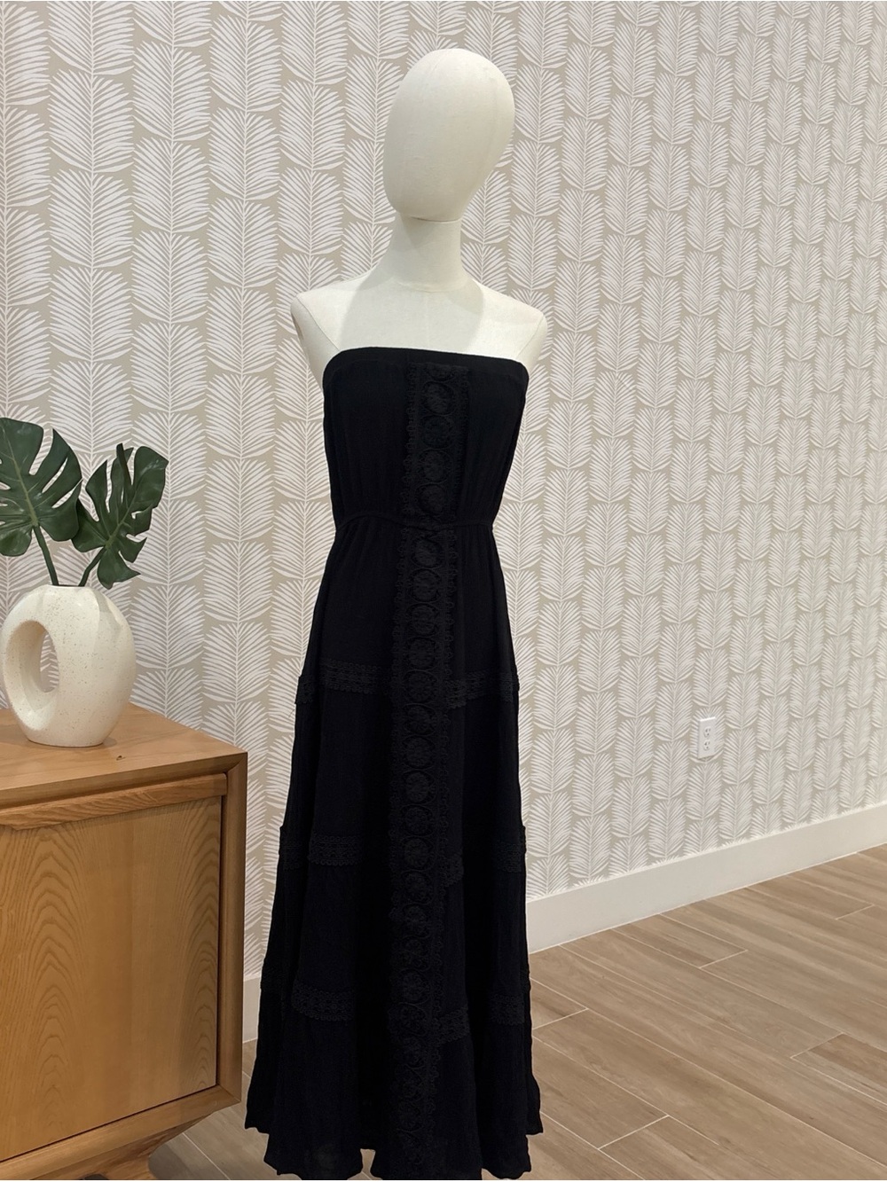 Justify Black Strapless Lace-Trim Maxi Dress